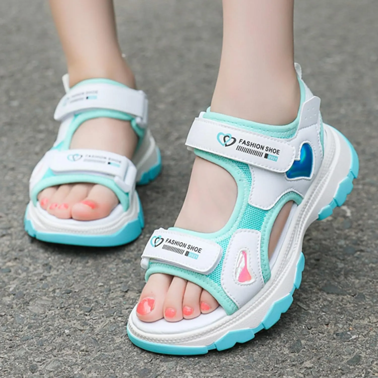 2024 New Shoes Girls Kids Shoes Casual Flat Sandals Fashion Soft Sole Outdoor Beach Sandals Infant Shoes