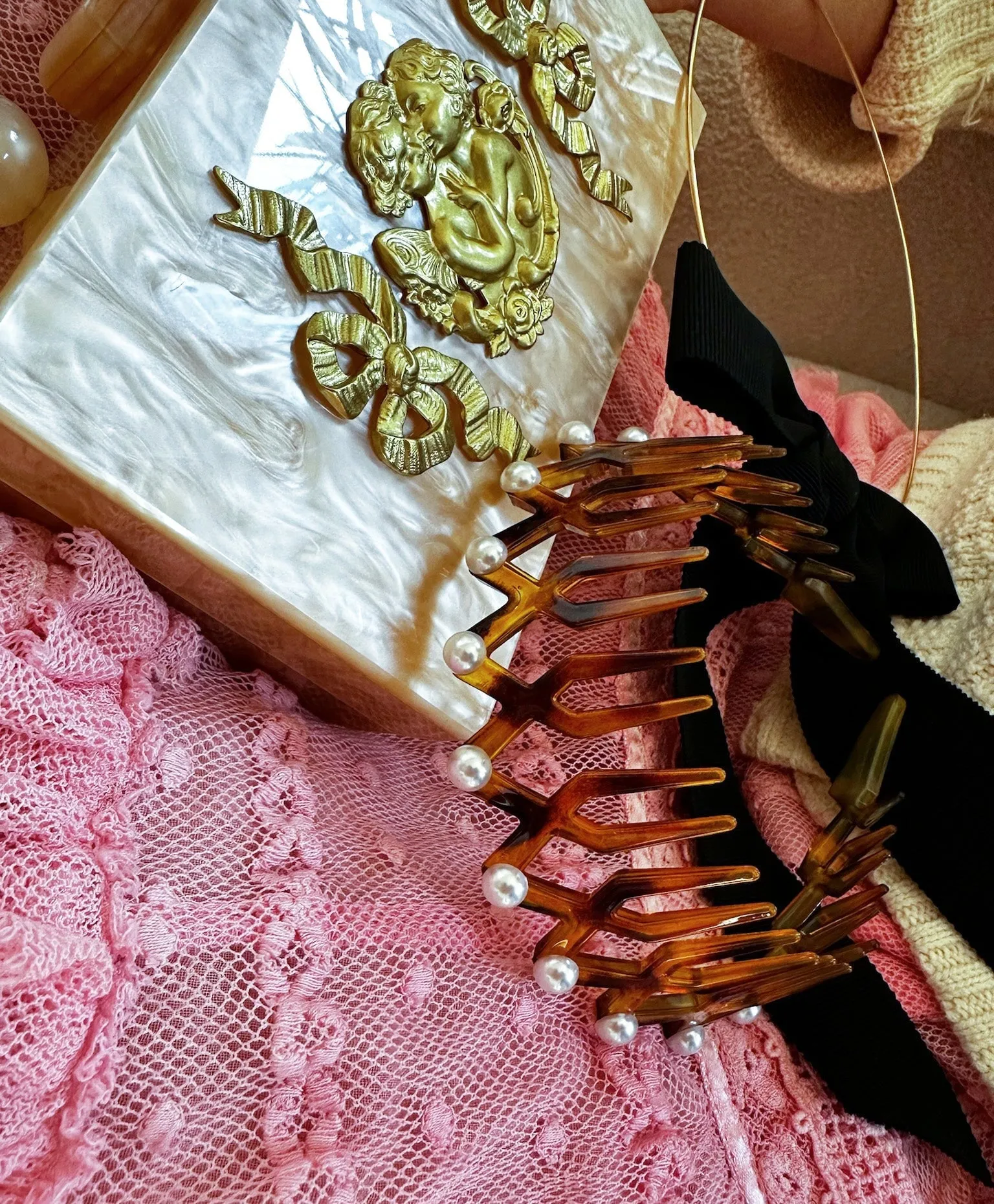 ANSLEM PEARL HEADBAND