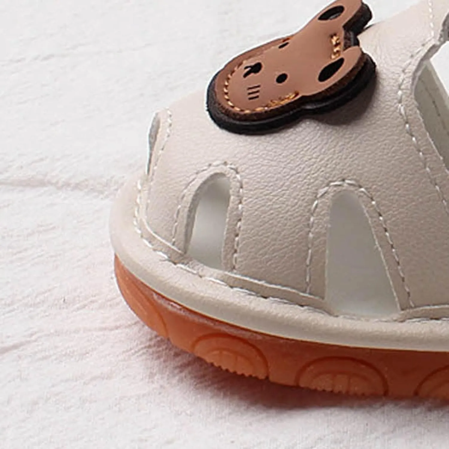Baby Boys Girls Infant Squeaky Sandals Cute Bear Soft Sole Closed-Toe Anti-Slip Sandals Summer Toddler First Walkers Shoes