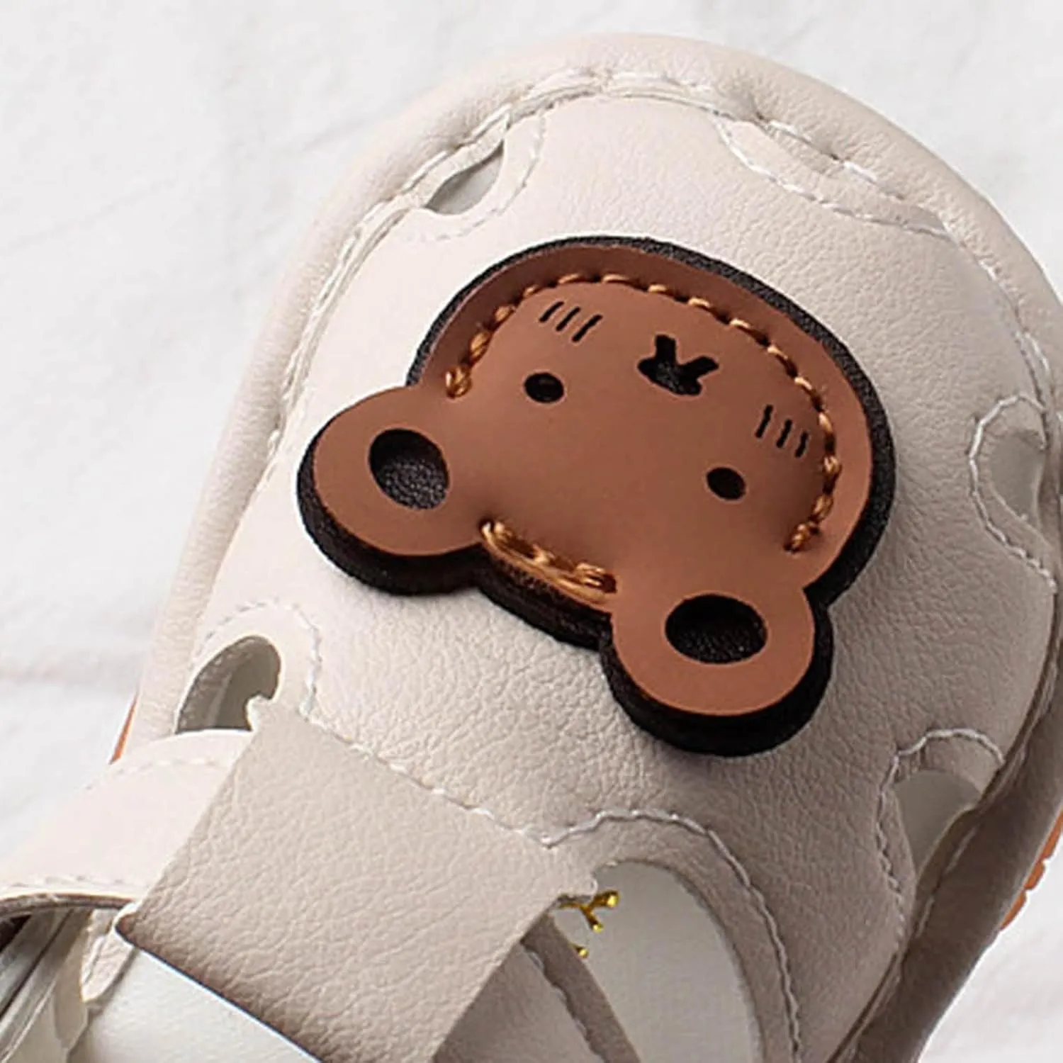 Baby Boys Girls Infant Squeaky Sandals Cute Bear Soft Sole Closed-Toe Anti-Slip Sandals Summer Toddler First Walkers Shoes