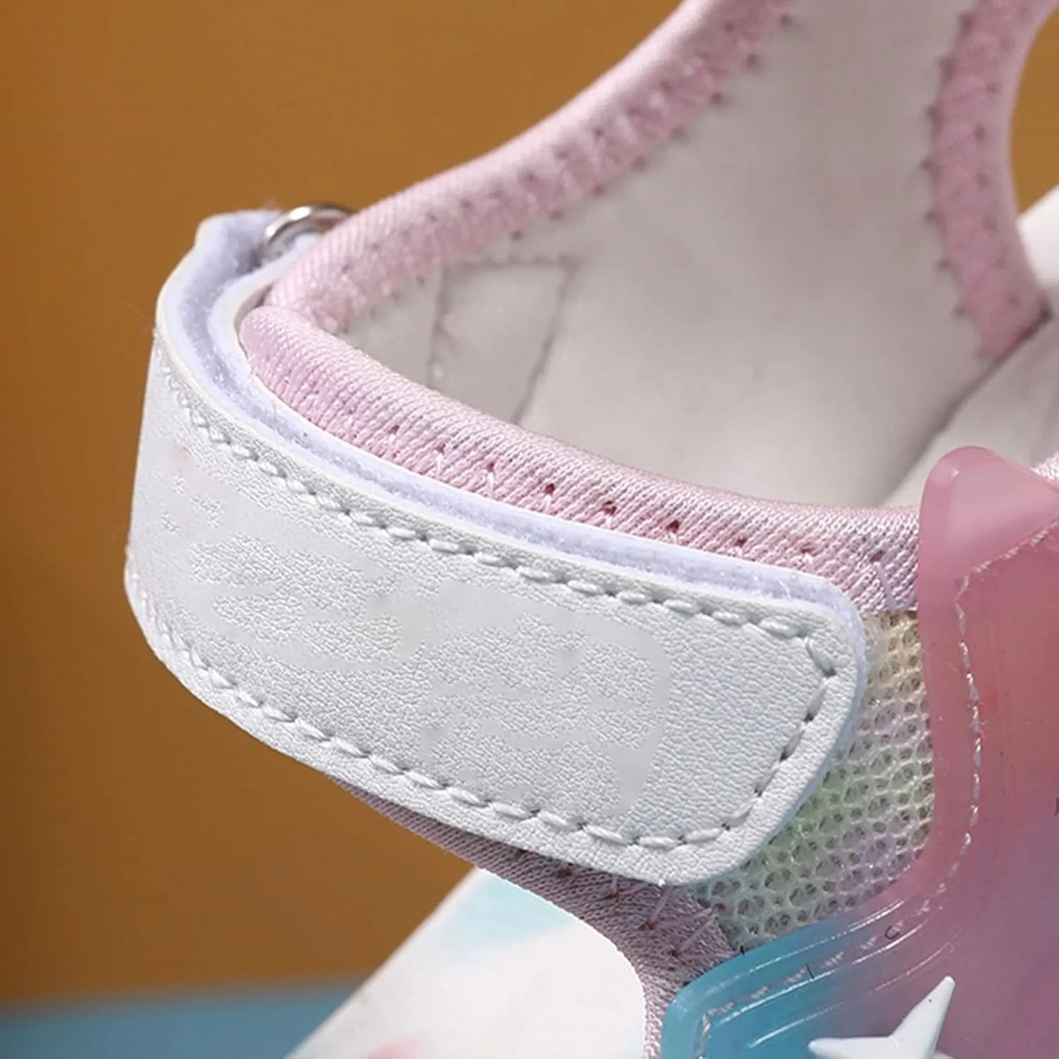 Boys' and Girls' Summer Outdoor Beach Sports Closed Toe Sandals Soft and Bouncy Sole Non Baby Sock Shoes Rubber Sole (Pink, 32)