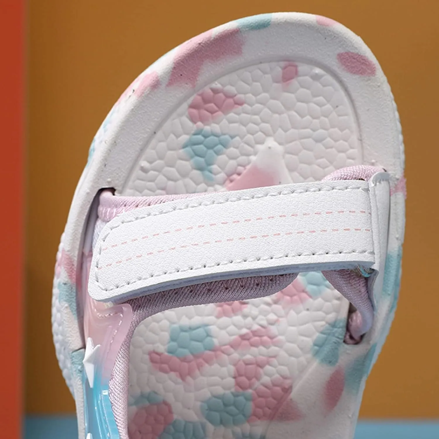 Boys' and Girls' Summer Outdoor Beach Sports Closed Toe Sandals Soft and Bouncy Sole Non Baby Sock Shoes Rubber Sole (Pink, 32)