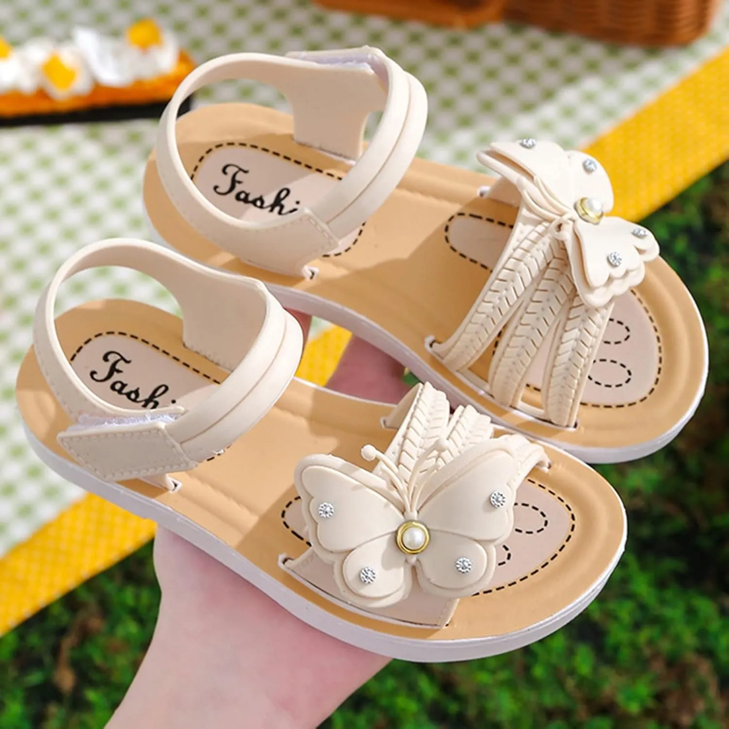 Children Shoes Girls Sandals Summer New Soft Sole Non Slip Comfortable Fashion Princess Shoes Baby Girl Sandals (White, 3-3.5 Years Toddler)