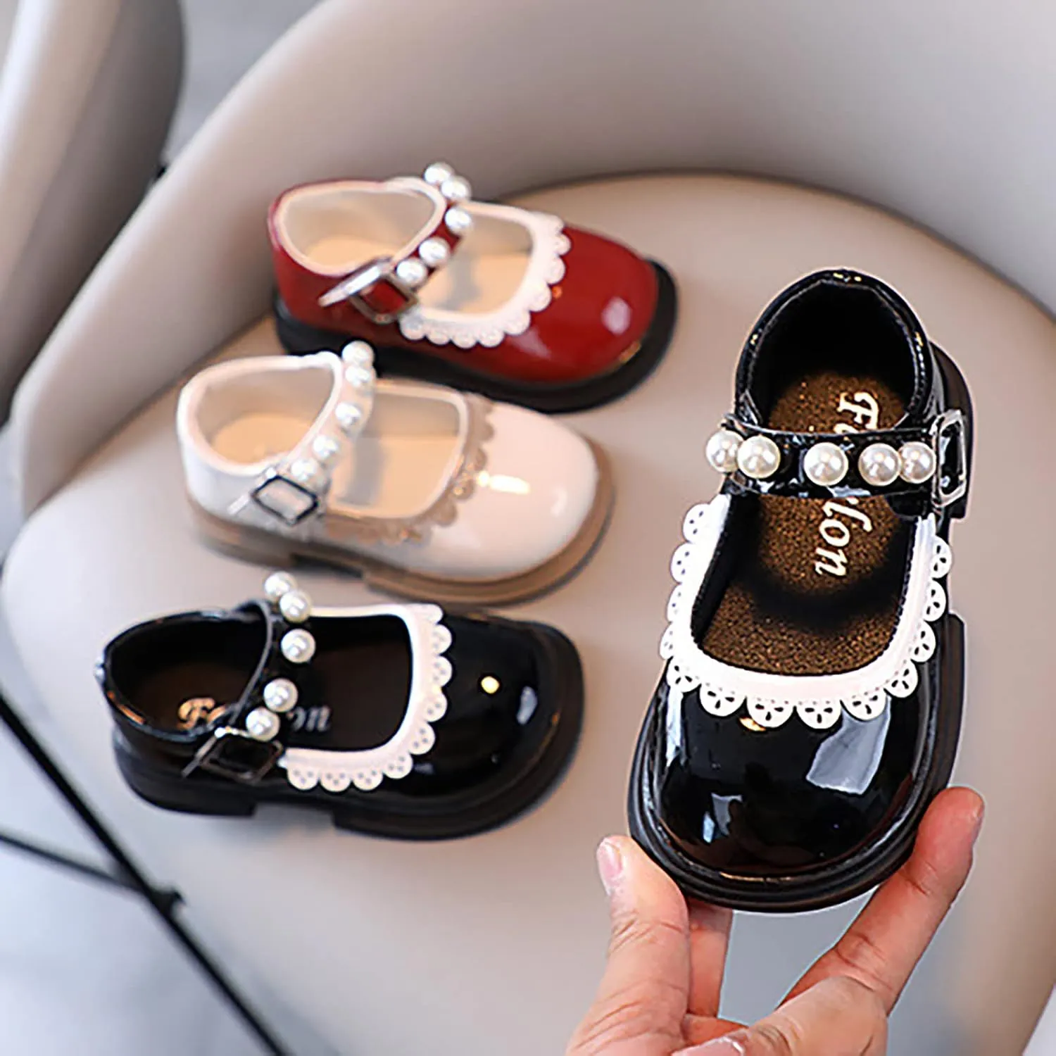 Fashion Autumn Toddler and Girls Casual Shoes Thick Sole Round Toe Buckle Dress Shoes Soft Sole Baby Shoes