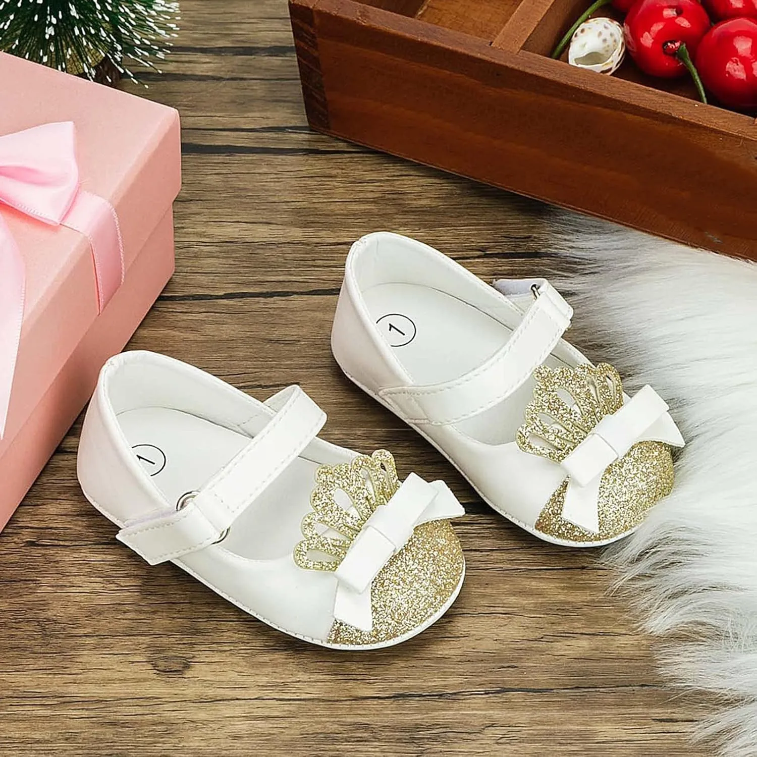 Fashion Crown Princess Shoes Little Kid Shoes Non Slip Soft Sole Walking Shoes Baby Shoes Toddler Daycare Shoes
