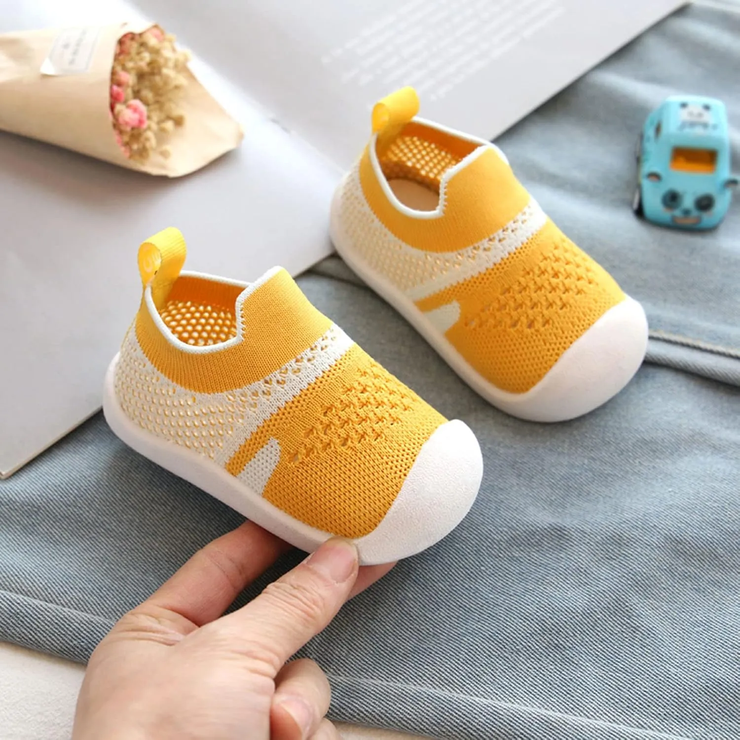 Girls Boys Leisure Shoes Mesh Soft Bottom Breathable Slip On Sport Shoes Socks Shoes Toddler Boys Winter Shoes