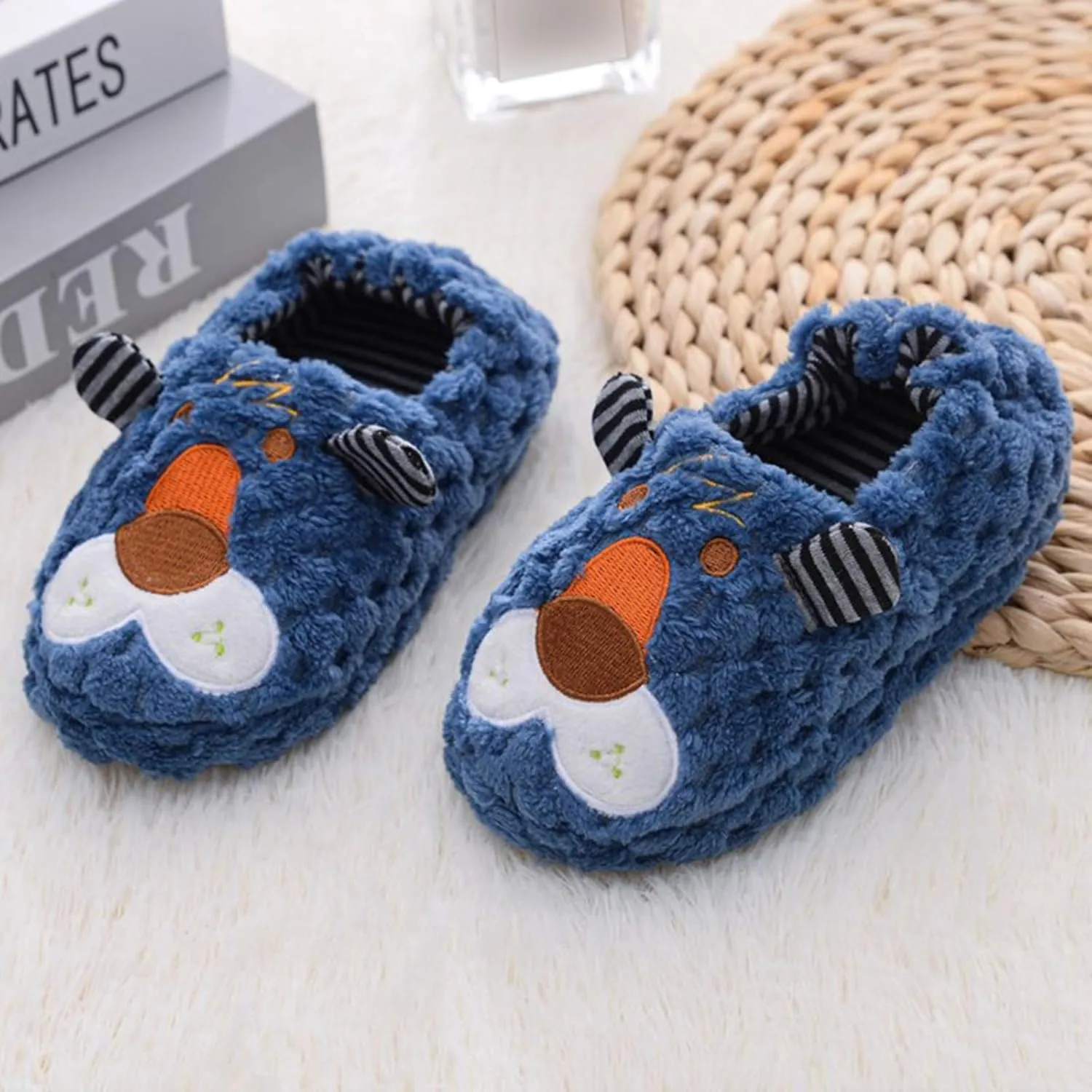 Girls Infant Soft-Soled Shoes Toddler Cartoon Slippers Baby Boys Warm Kids Baby Shoes Wide Toe