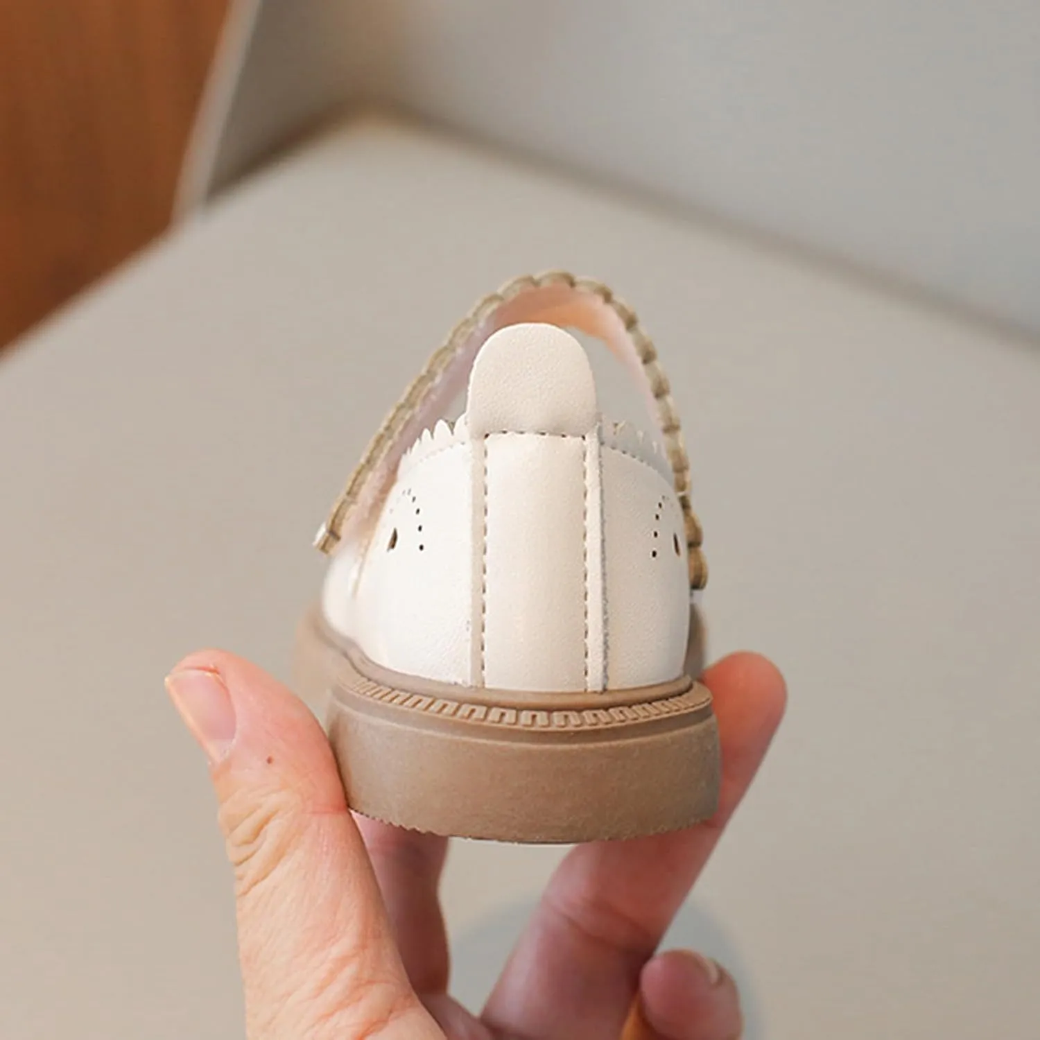 Girls Mary Jane School Flats Flower Wedding Party Dress Shoes Closed Toe Soft Sole Leather Wedges Sandals Breathable