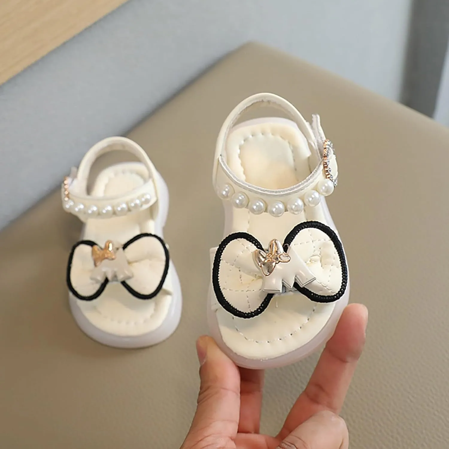 girls toddler sandal For Children Wearing Beach Shoes Pearl Soft Sole