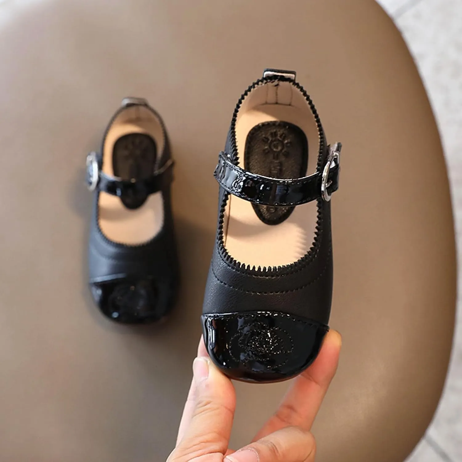 Kids Sandals Girls Sandals Summer For Children Wearing Beach Shoes Pearl Soft Sole Casual Closed Toe Dress Shoe