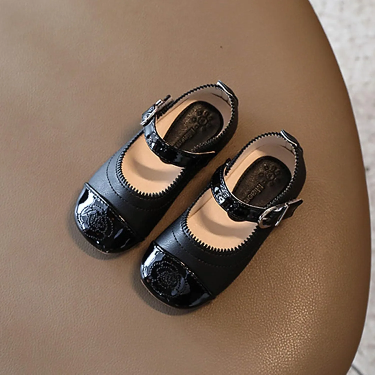 Kids Sandals Girls Sandals Summer For Children Wearing Beach Shoes Pearl Soft Sole Casual Closed Toe Dress Shoe