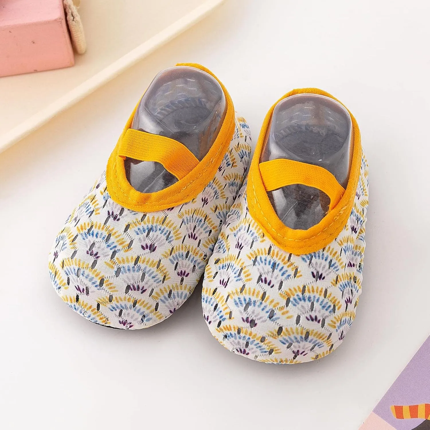 Spring and Summer Children Baby Toddler Shoes Boys and Girls Flat Bottom Lightweight Slip On Hollow Breathable Elastic Band Comfortable Shoes Kids Size 9