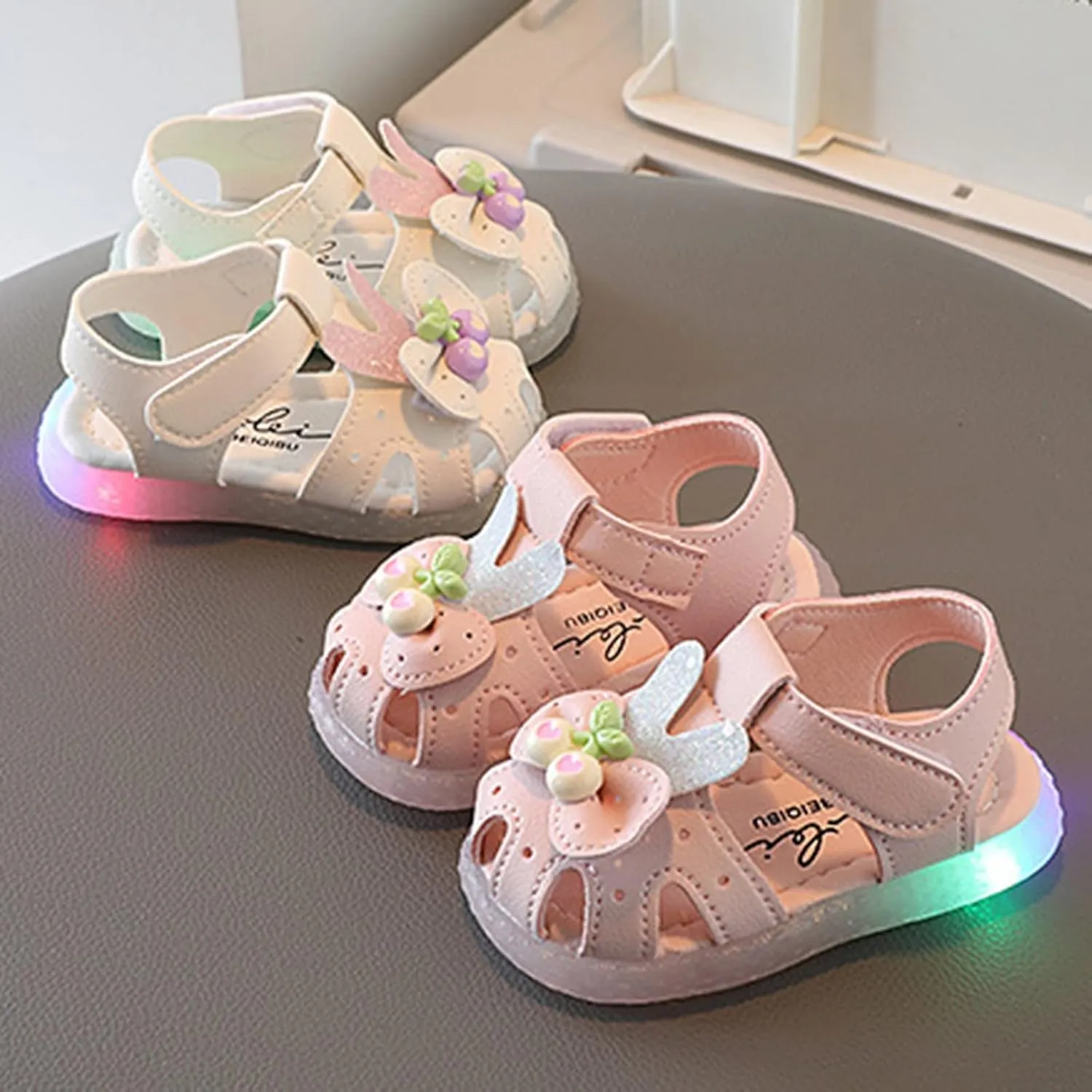 Water Socks Kids Children Shoes Flat Comfortable Soft Sandals Soft Sole Toddler Shoes Baotou Water Shows for Kids