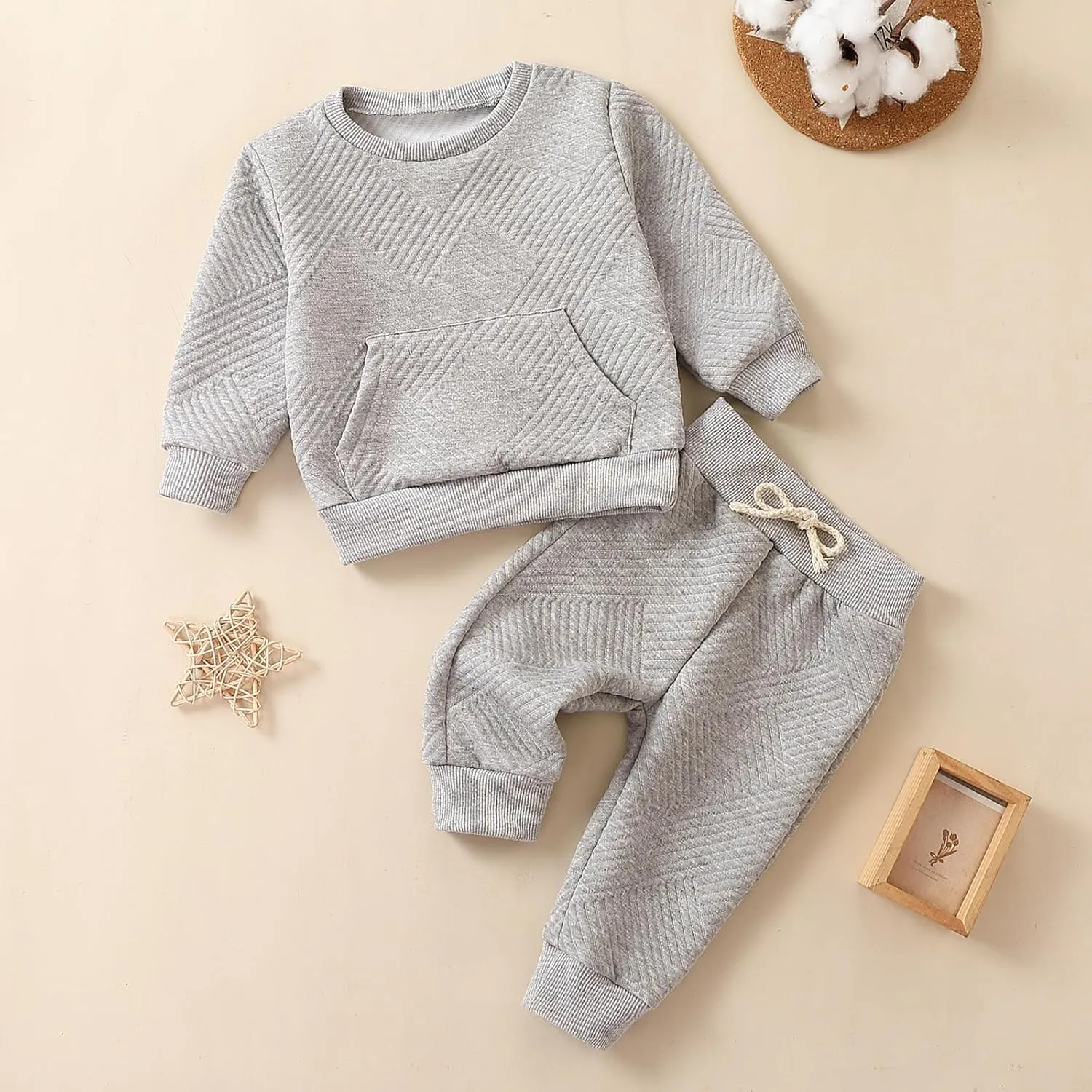 Yanmucy 2PCS Toddler Baby Boy Fall Winter Outfit Cotton Casual Pullover Sweatshirt Tops and Pants Set Spring Sweatsuit