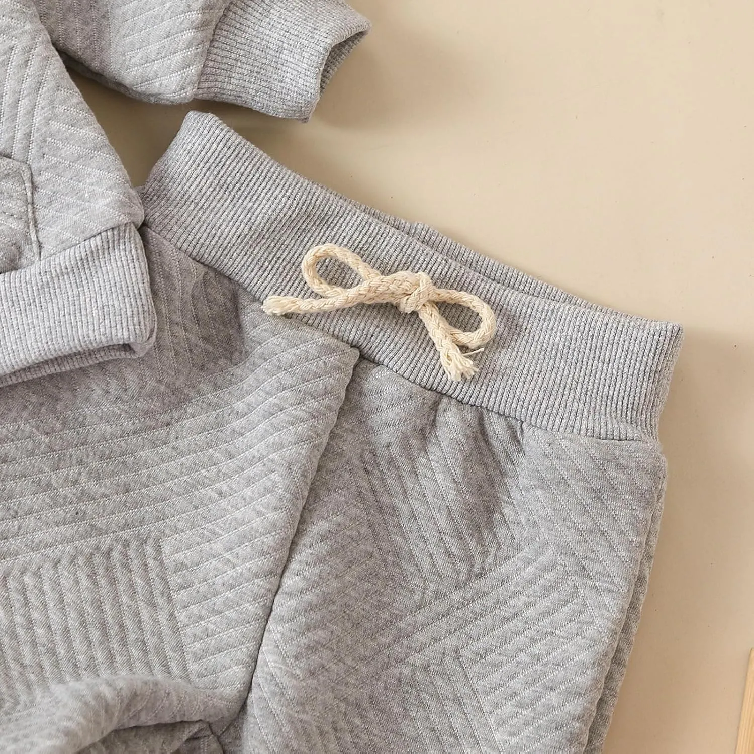 Yanmucy 2PCS Toddler Baby Boy Fall Winter Outfit Cotton Casual Pullover Sweatshirt Tops and Pants Set Spring Sweatsuit